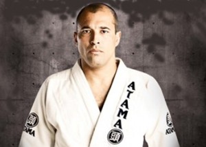 Royce Gracie, castigatorul UFC 1, 2 si 4.