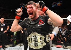 Bisping a castigat si el ultimul sau meci, impotriva lui Dan Henderson, insa a iesit cu damage considerabil.