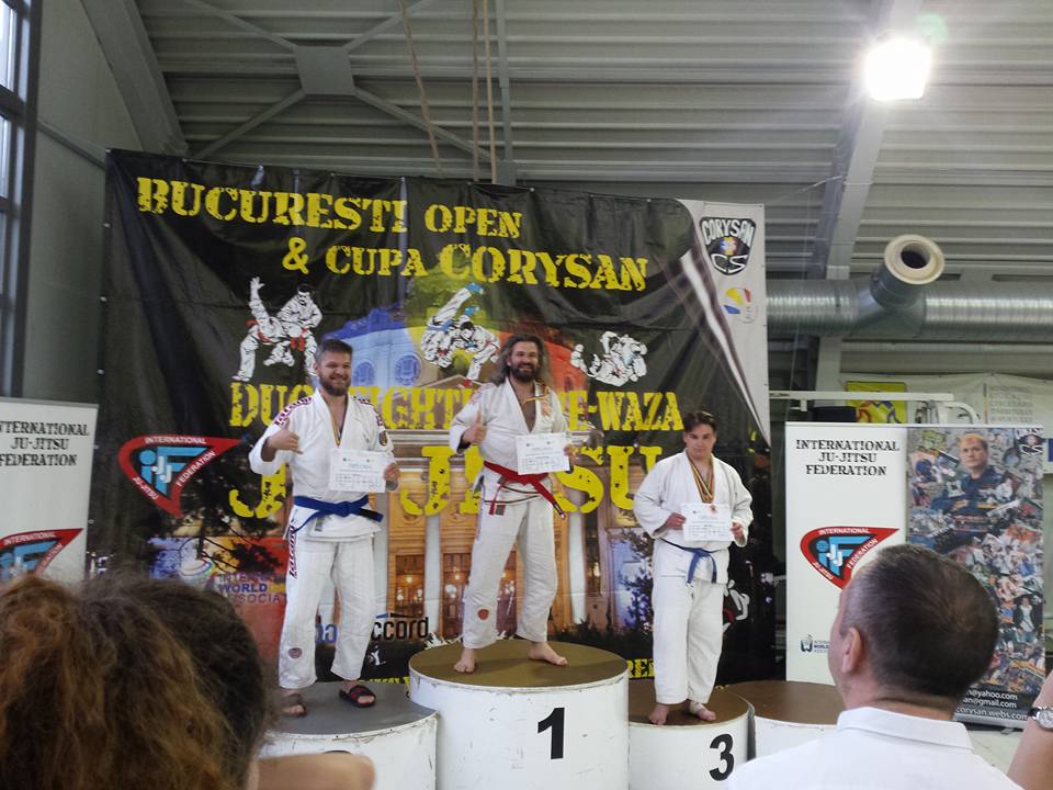 Trasca Staicu Rinu Adonis (Locul 1) si Vlad Darie (Locul 2) pe podium