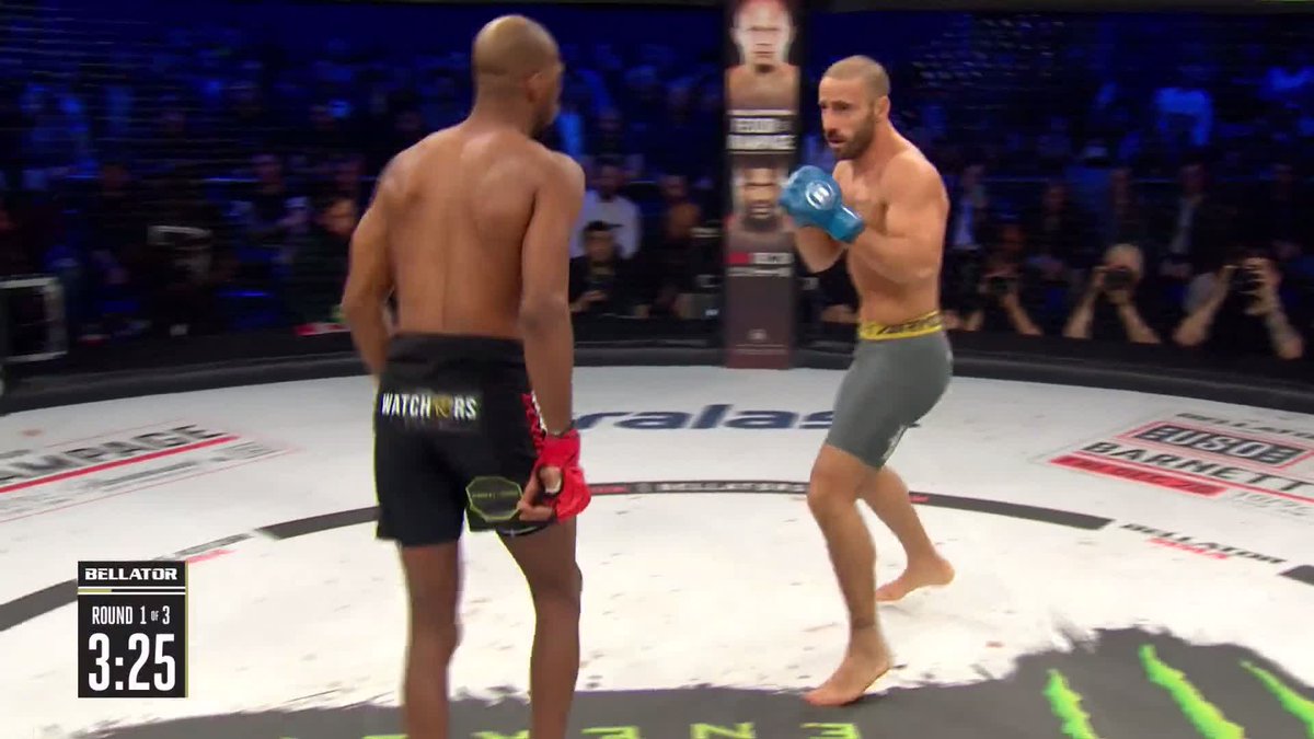 Vezi cele mai tari KO-uri de la Bellator Londra! (VIDEO)