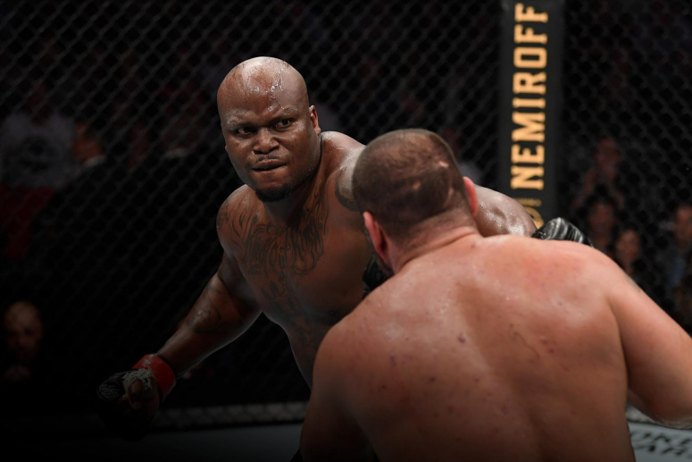 Urmeaza UFC Fight Night: Curtis Blaydes vs Derrick Lewis