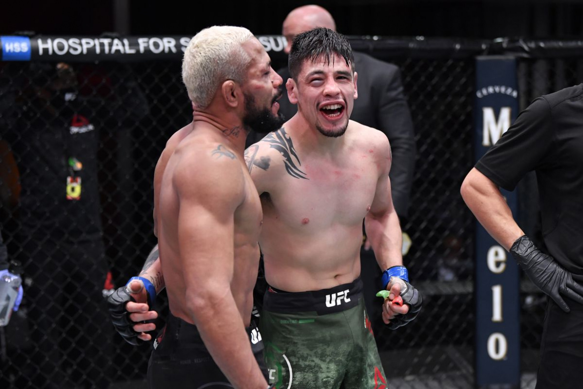 UFC 256: Lupta pentru centura terminata la egalitate si KO-uri spectaculoase (VIDEO)