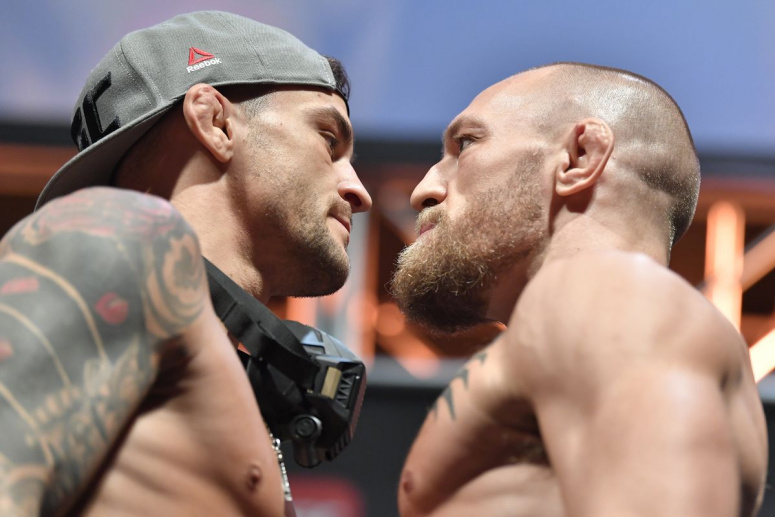 Vezi rezultatele si fazele spectaculoase de la UFC 257: Dustin Poirier vs Conor McGregor 2 (VIDEO)
