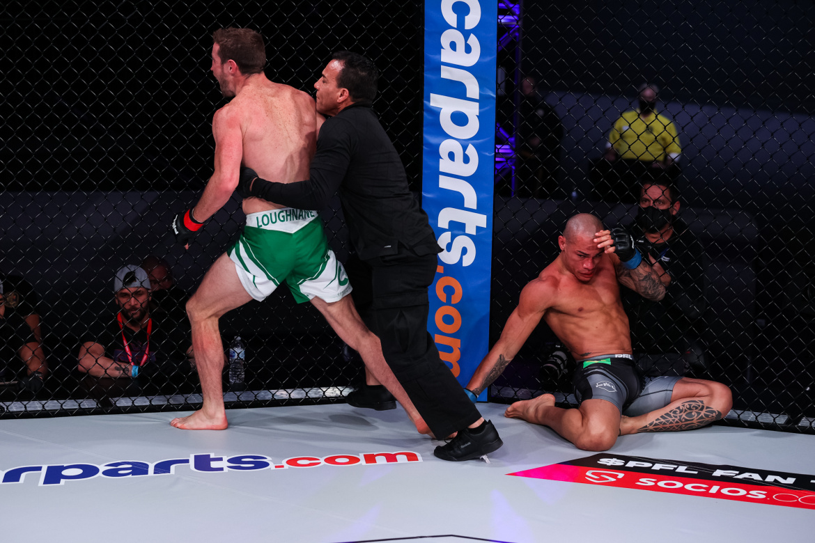 A inceput sexonul PFL 2021. Vezi ce a facut Anthony Pettis la debutul sau in noua organizatie (VIDEO)