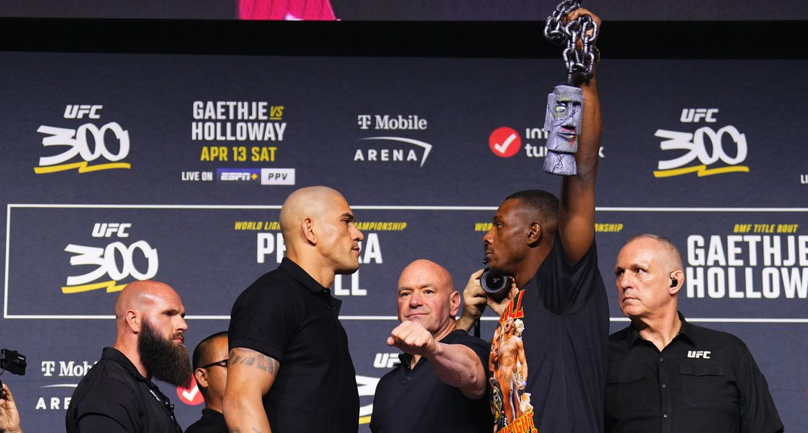 Vezi conferinta de presa UFC 300: Alex Pereira vs. Jamahal Hill! (VIDEO)