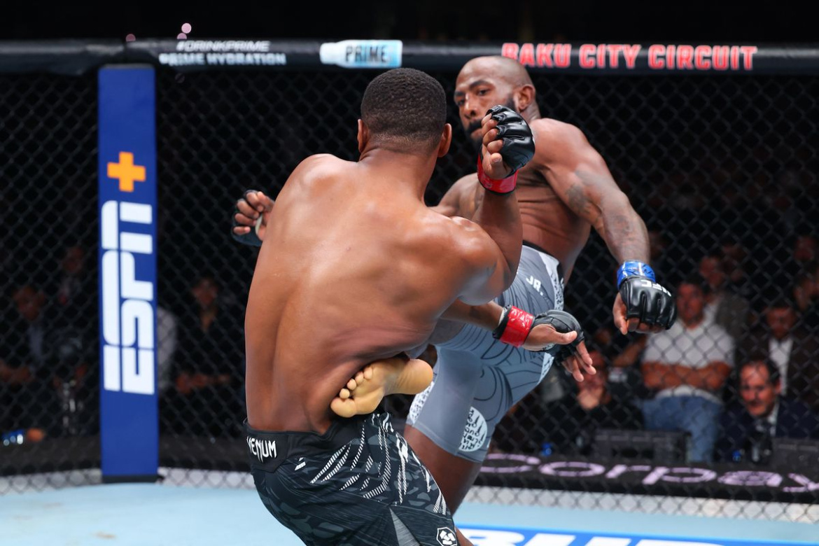 Vezi toate fazele de la UFC Baku: Jamahal Hill vs Khalil Rountree Jr! Bogdan Grad a pierdut!