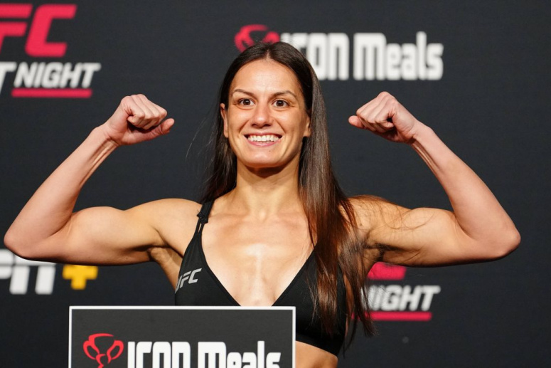 Doi romani vor lupta in UFC in acest weekend! Unica Alice Ardelean si Daniel Frunza vor lupta pentru victorie in Las Vegas! (VIDEO)