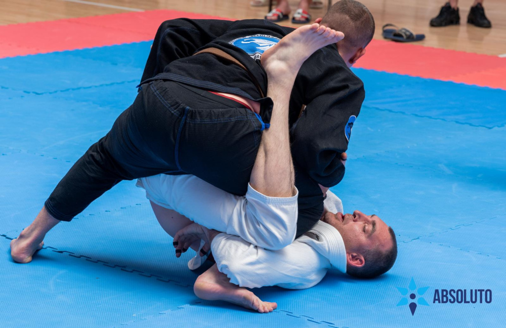 CONTROL OPEN BJJ 2026: Prima competitie de grappling dedicata fortelor de ordine din Romania