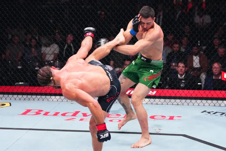 Vezi toate rezultatele si fazele de la gala UFC Baku: Rafael Fiziev vs Manuel Torres! (VIDEO)